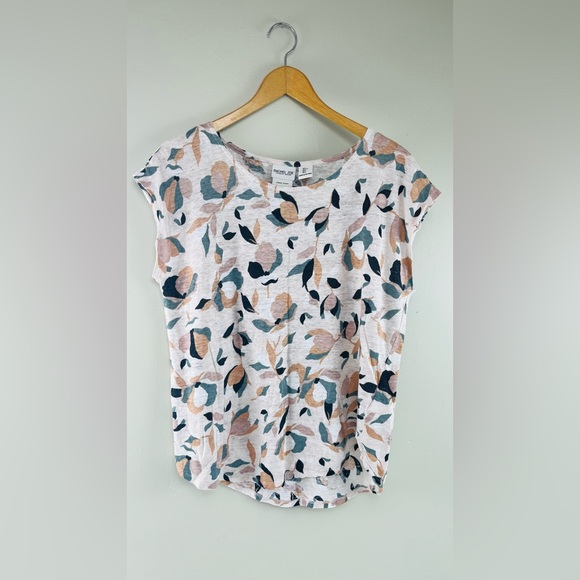 Rachel Zoe Tops - Rachel Zoe 100% Linen Floral Print Mid-Length Top | Size L